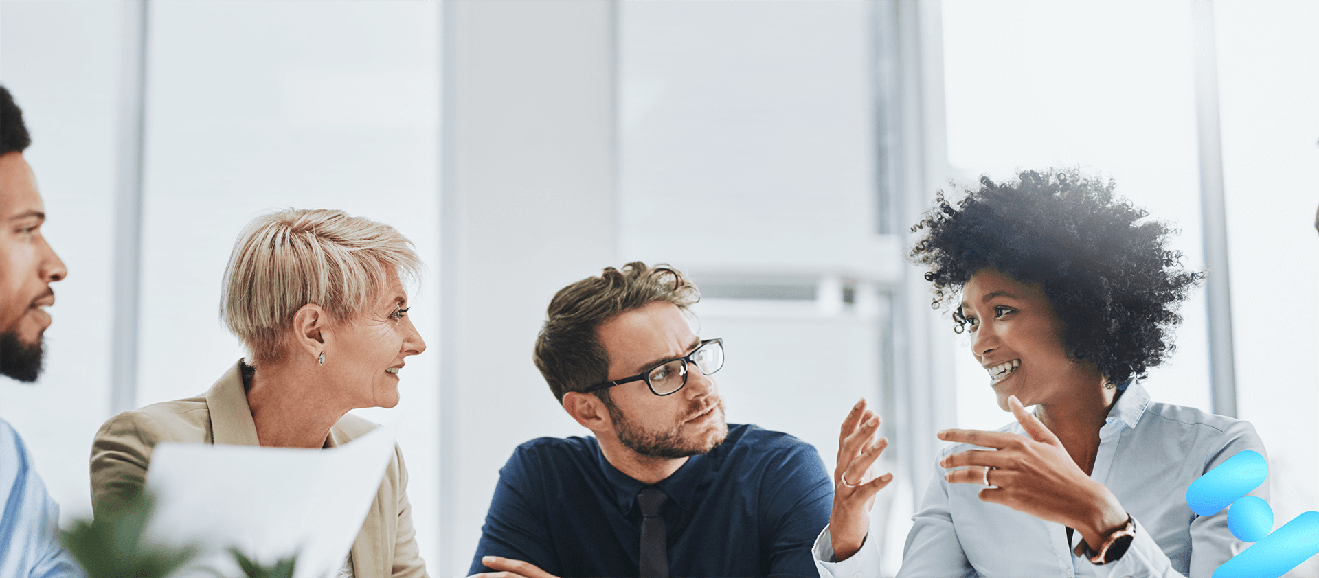 Helloworld翻译下载官网首页模块：一站式翻译下载、教程与 FAQ